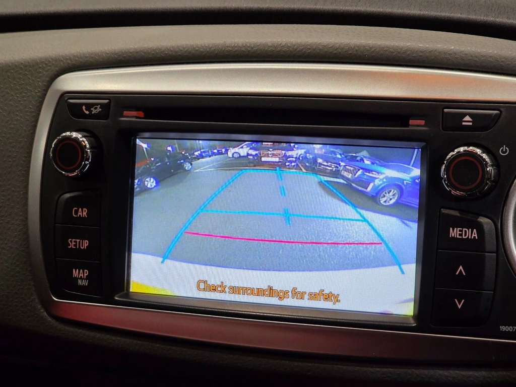 Used Toyota Yaris 2014 for sale - 77153687: Photo 21