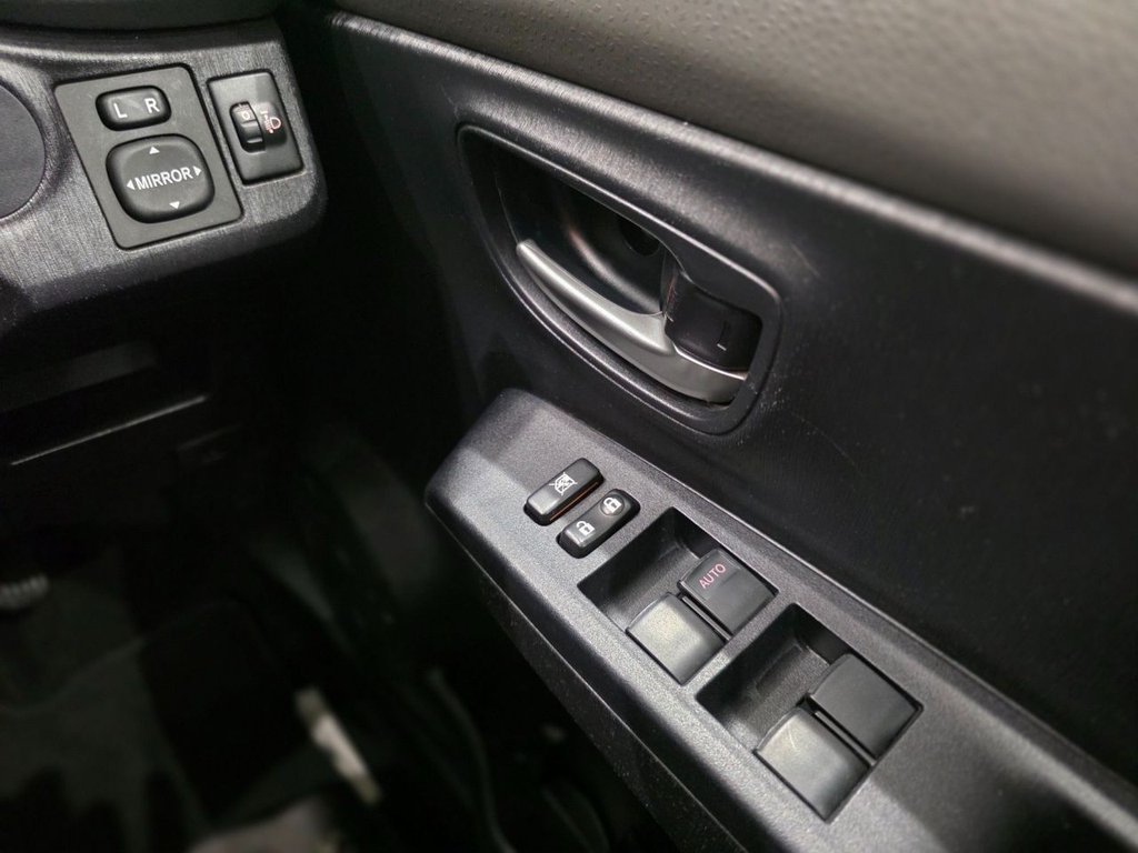 Used Toyota Yaris 2014 for sale - 77153687: Photo 23