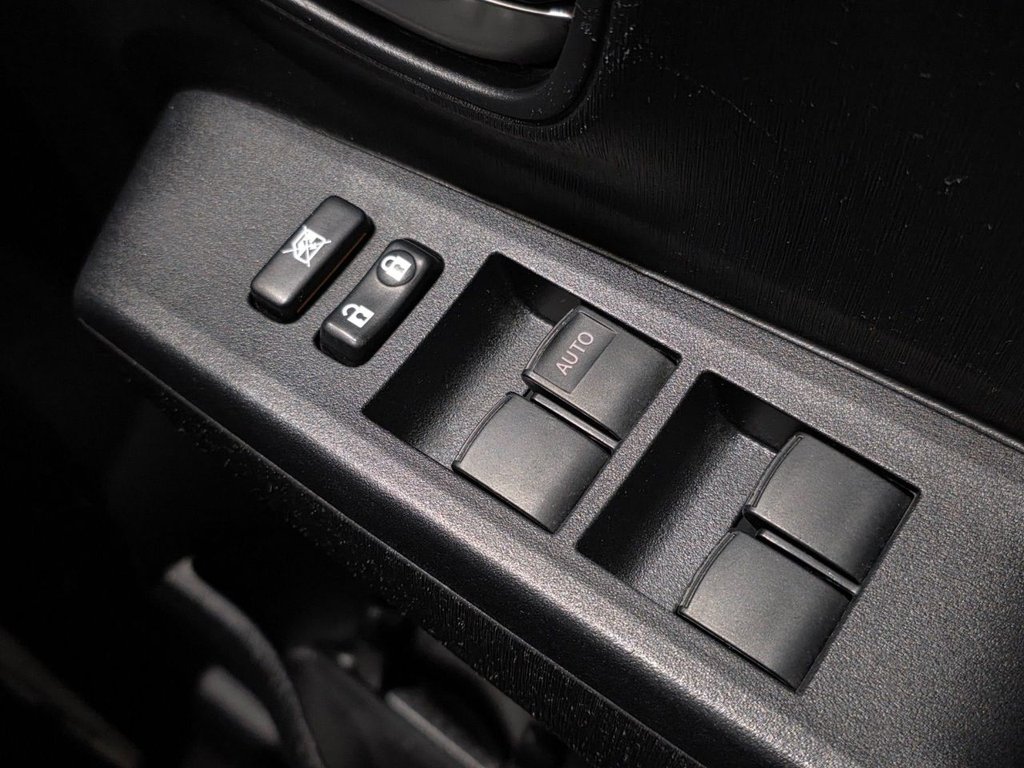 Used Toyota Yaris 2014 for sale - 77153687: Photo 25