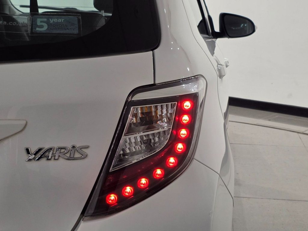 Used Toyota Yaris 2014 for sale - 77153687: Photo 31