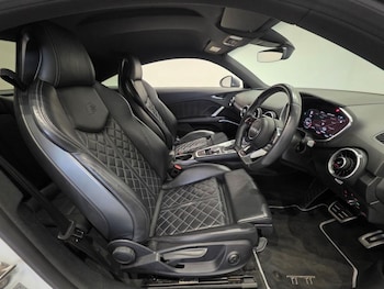 Used Audi TTS 2017 for sale - 75242677: Photo