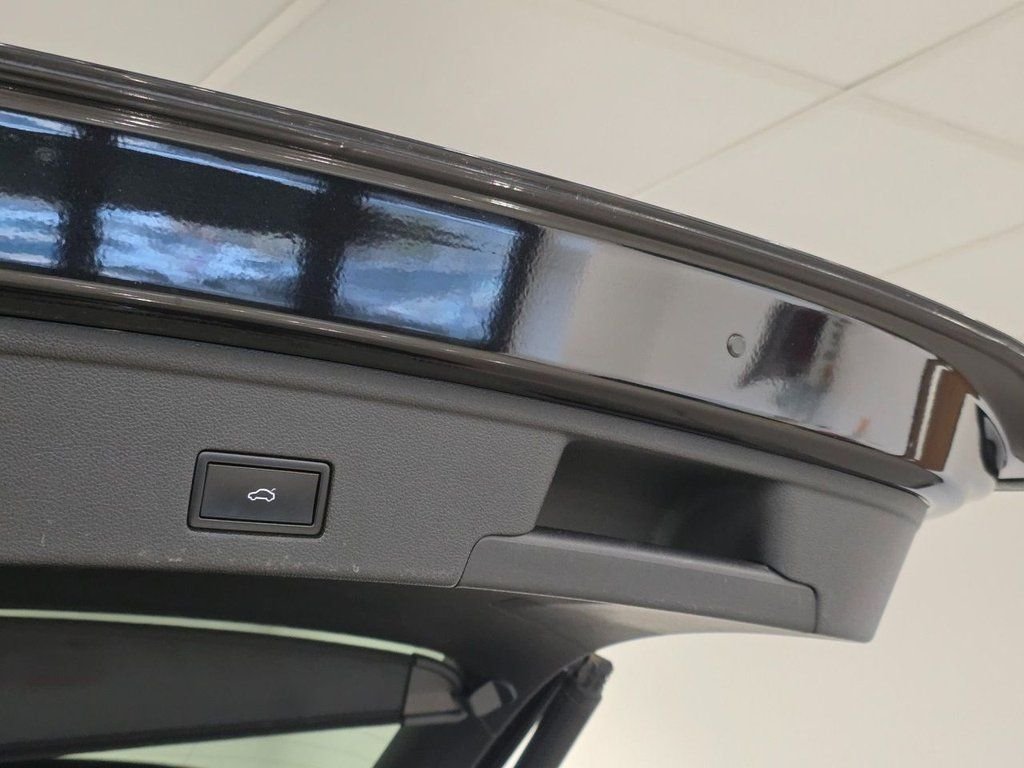 Used Volkswagen Touareg 2019 for sale - 77436944: Photo 40