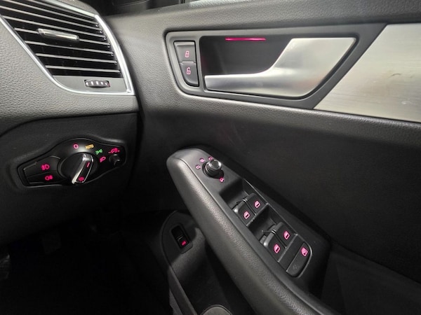 Used Audi Q5 2009 for sale - 76202402: Photo 20
