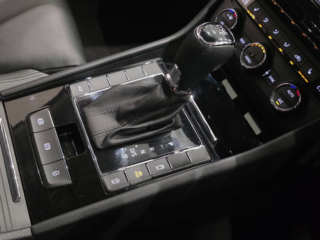 Used Skoda Superb 2017 for sale - 76686212: Photo 23