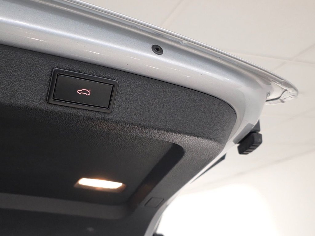 Used Skoda Superb 2017 for sale - 76686212: Photo 34