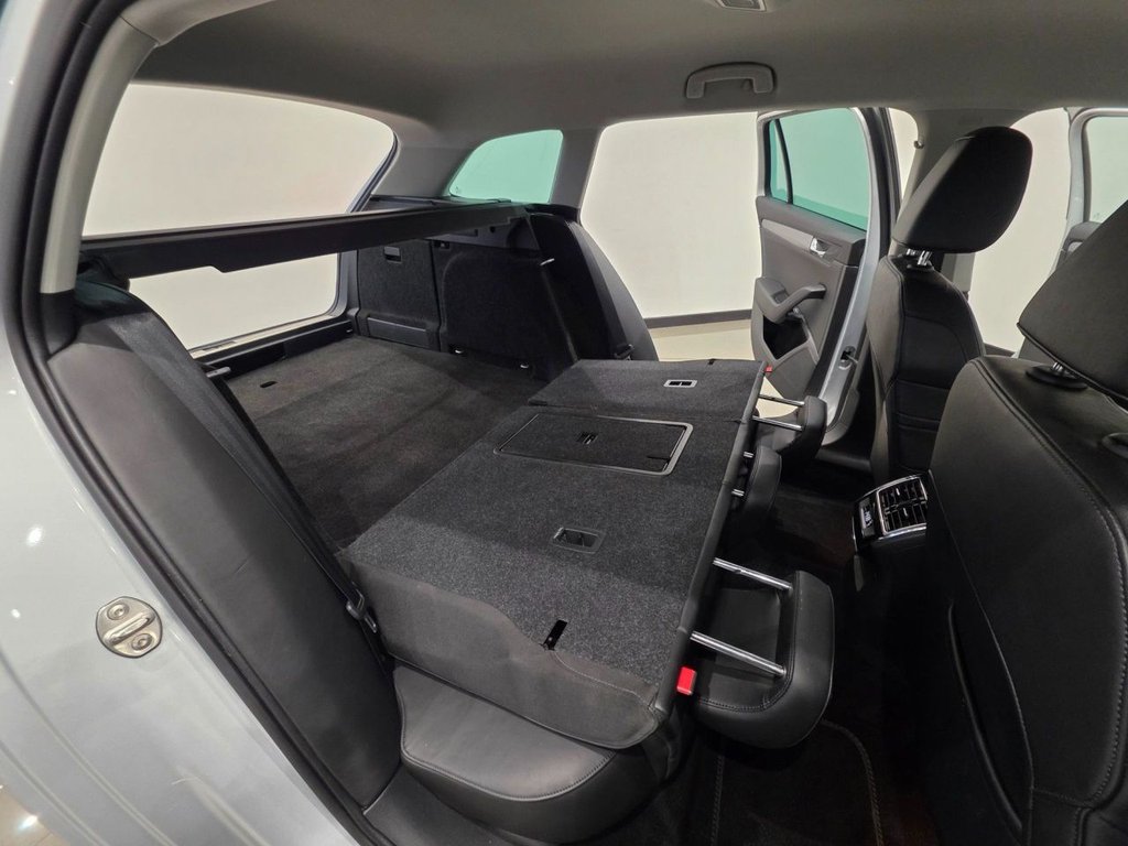 Used Skoda Superb 2017 for sale - 76686212: Photo 36