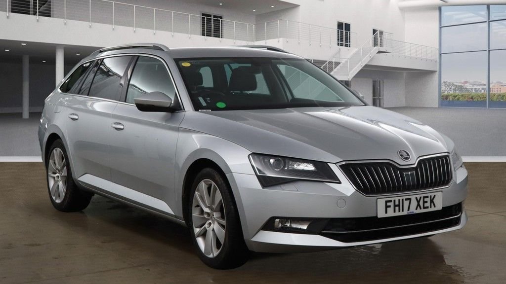 Used Skoda Superb 2017 for sale - 76686212: Photo 8