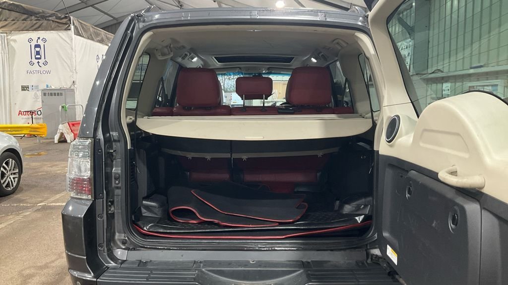 Used Mitsubishi Shogun 2017 for sale - 76617660: Photo 10