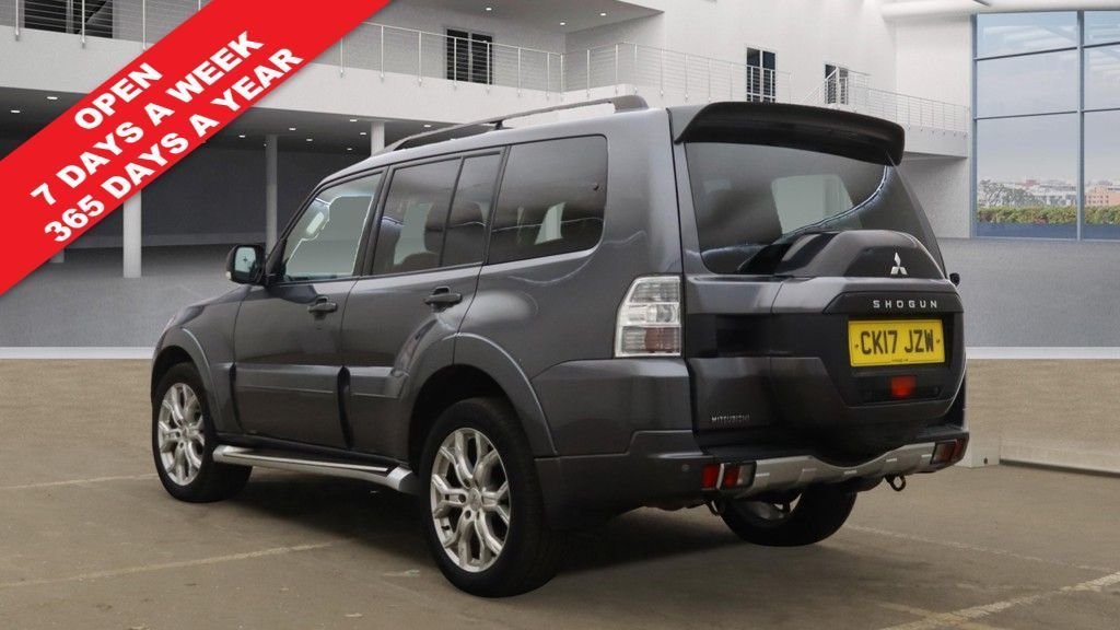 Used Mitsubishi Shogun 2017 for sale - 76617660: Photo 2