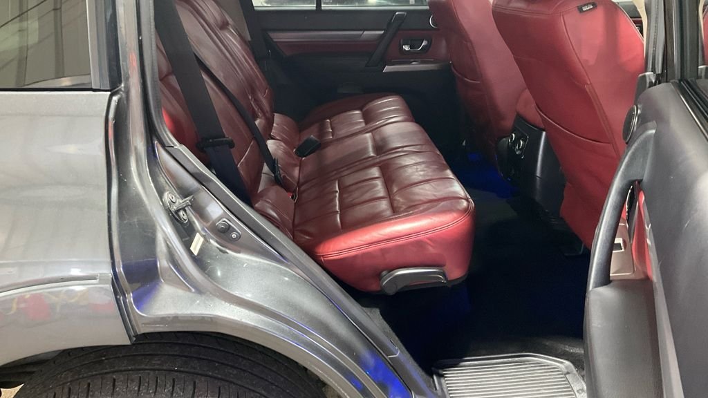 Used Mitsubishi Shogun 2017 for sale - 76617660: Photo 4