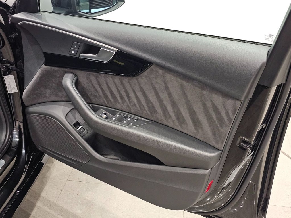 Used Audi A4 Avant 2018 for sale - 76317114: Photo 38