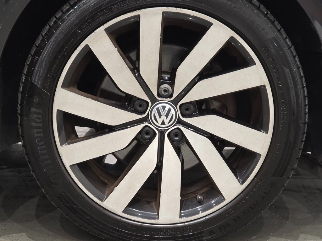 Used Volkswagen Passat 2018 for sale - 76632053: Photo 29