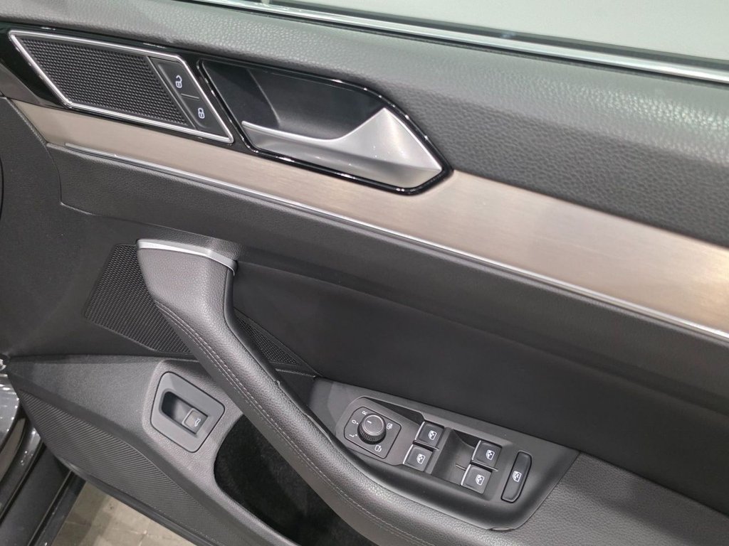 Used Volkswagen Passat 2018 for sale - 76632053: Photo 38