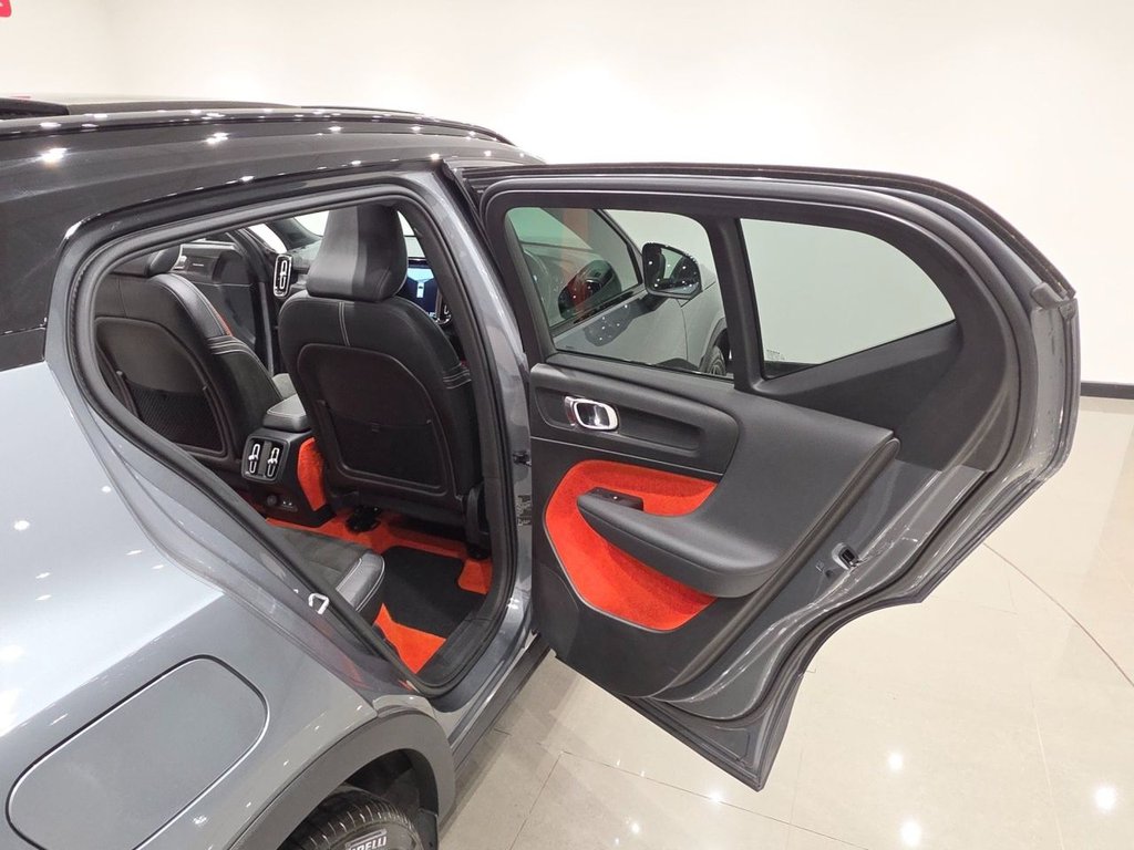 Used Volvo XC40 2018 for sale - 78044806: Photo 44