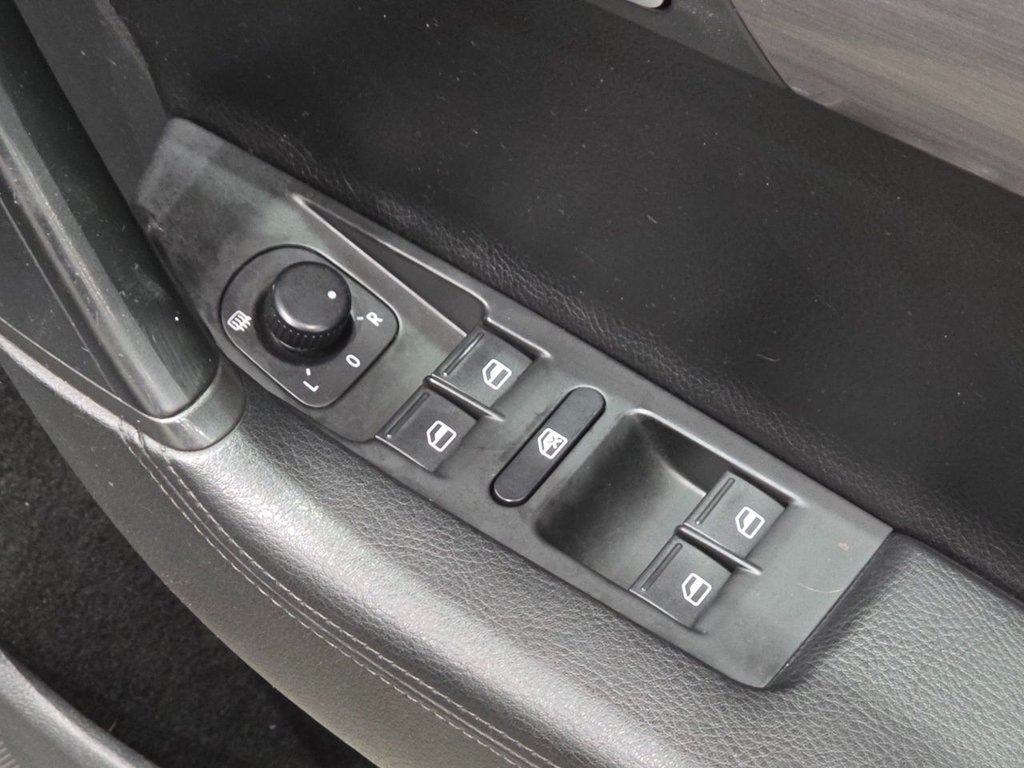 Used Volkswagen Passat 2014 for sale - 78016905: Photo 30