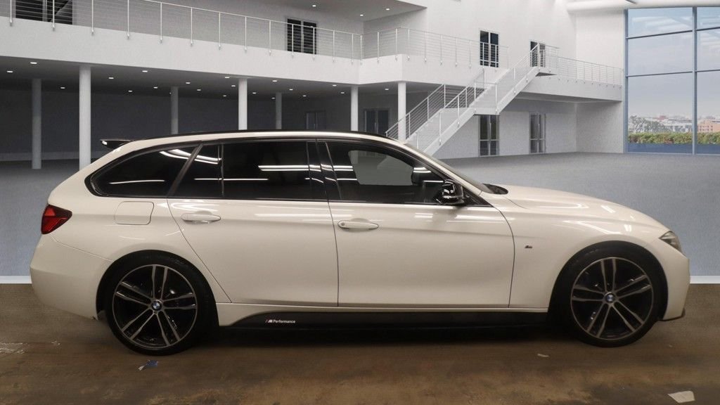 Used BMW 3 Series 2018 for sale - 77464177: Photo 10
