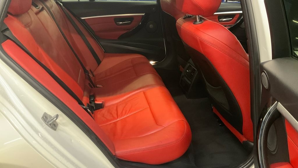 Used BMW 3 Series 2018 for sale - 77464177: Photo 2