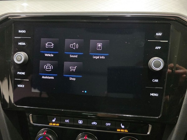 Used Volkswagen Passat 2021 for sale - 76009408: Photo 23