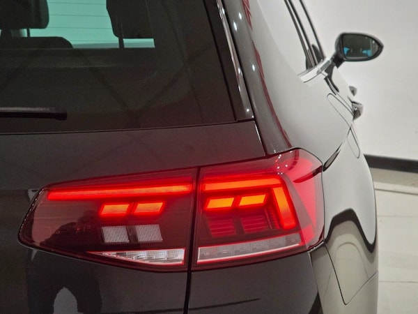 Used Volkswagen Passat 2021 for sale - 76009408: Photo 29