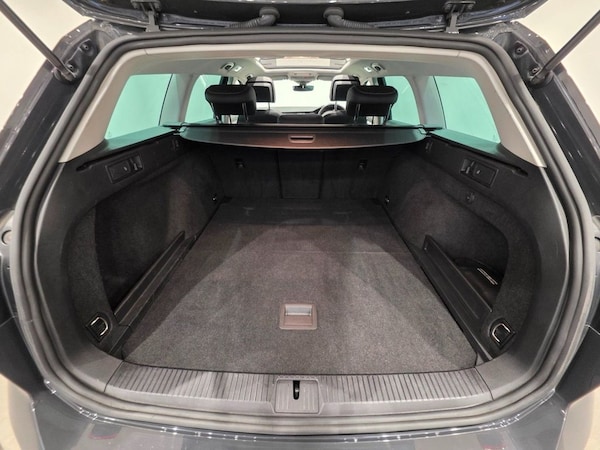 Used Volkswagen Passat 2021 for sale - 76009408: Photo 30