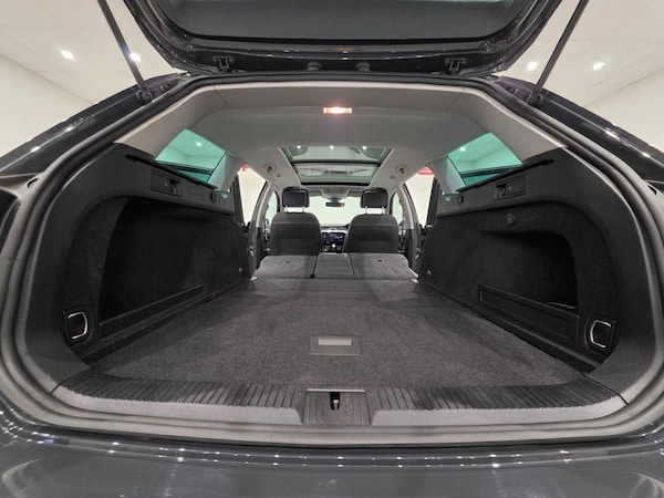 Used Volkswagen Passat 2021 for sale - 76009408: Photo 32