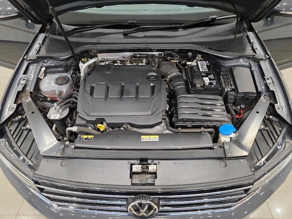 Used Volkswagen Passat 2021 for sale - 76009408: Photo 35