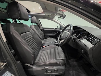 Used Volkswagen Passat 2021 for sale - 76009408: Photo 4