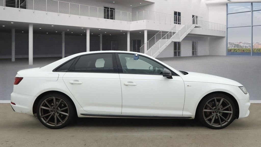 Used Audi A4 2018 for sale - 76356965: Photo 3