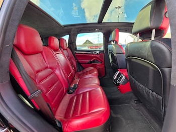 Used Porsche Cayenne 2014 for sale - 75739136: Photo