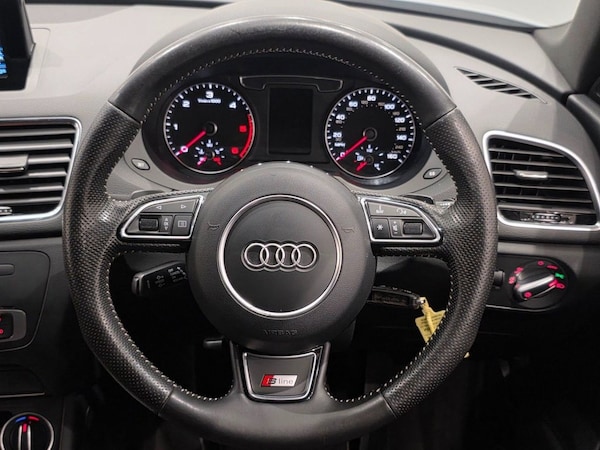 Used Audi Q3 2016 for sale - 76080512: Photo 16