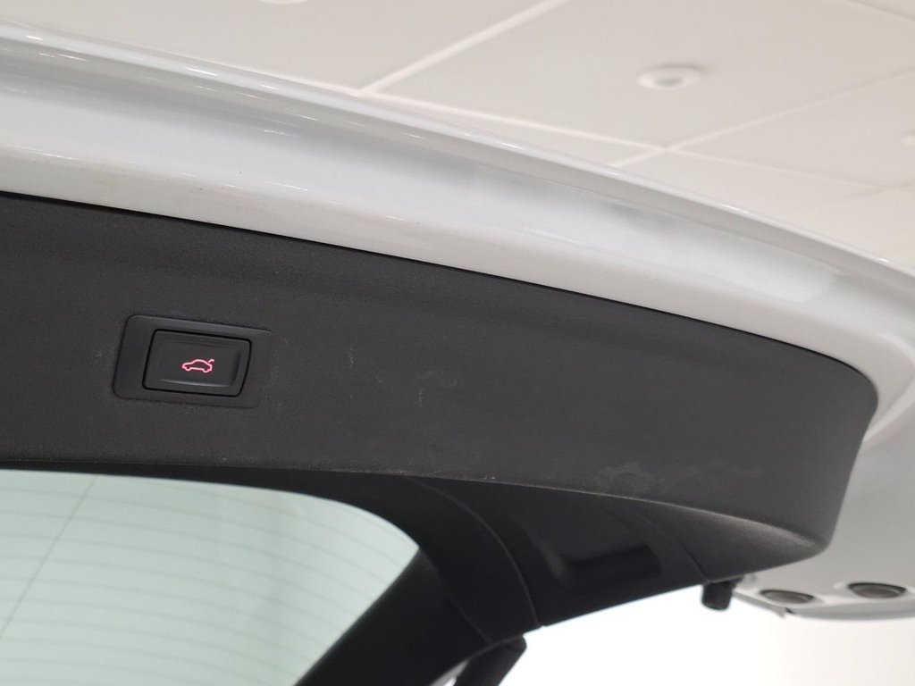 Used Audi Q3 2016 for sale - 76080512: Photo 27