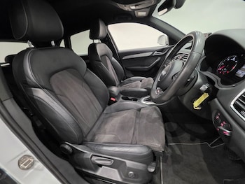 Used Audi Q3 2016 for sale - 76080512: Photo