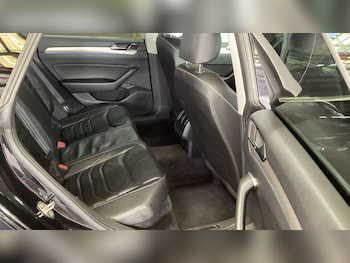 Used Volkswagen Arteon 2018 for sale - 75666363: Photo
