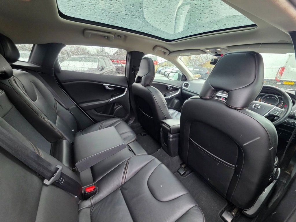 Used Volvo V40 2018 for sale - 77547064: Photo 11