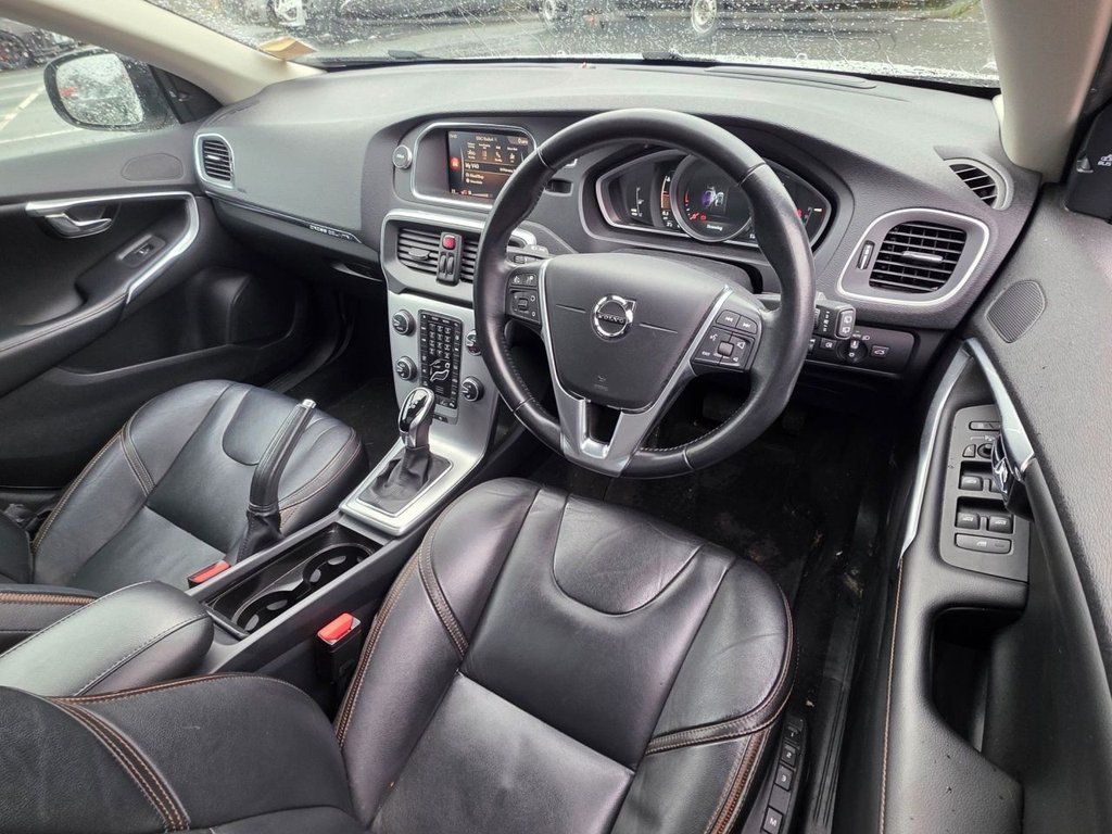 Used Volvo V40 2018 for sale - 77547064: Photo 16