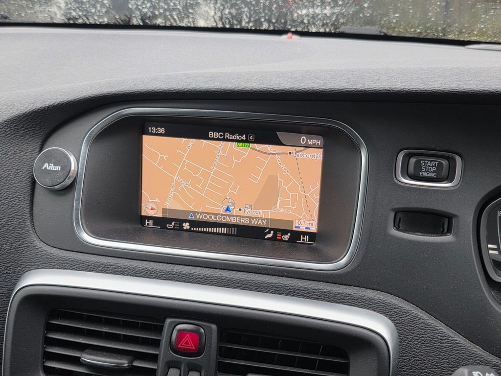 Used Volvo V40 2018 for sale - 77547064: Photo 21