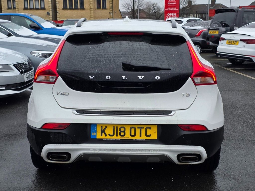 Used Volvo V40 2018 for sale - 77547064: Photo 7