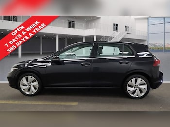 Used Volkswagen Golf 2020 for sale - 77092185: Photo