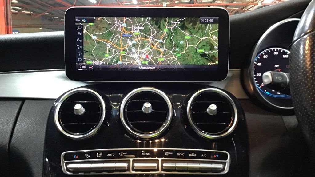 Used Mercedes-Benz C Class 2019 for sale - 76923936: Photo 6