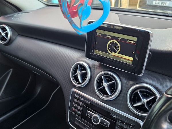 Used Mercedes-Benz A-Class 2015 for sale - 76245283: Photo 10