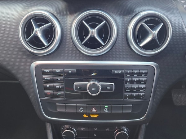 Used Mercedes-Benz A-Class 2015 for sale - 76245283: Photo 8