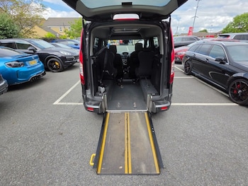 Used Ford Tourneo Connect 2016 for sale - 78863896: Photo