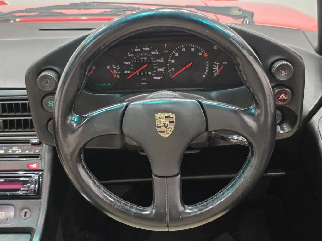 Used Porsche 928 1988 for sale - 77557819: Photo 11