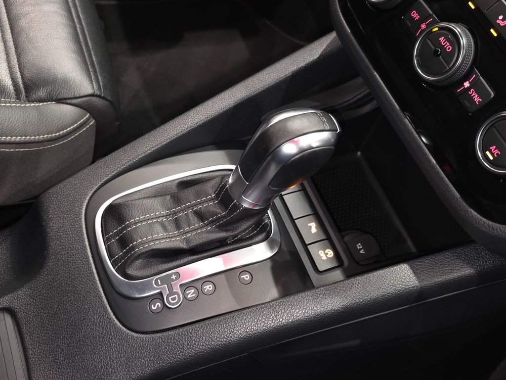 Used Volkswagen Scirocco 2017 for sale - 76962479: Photo 22