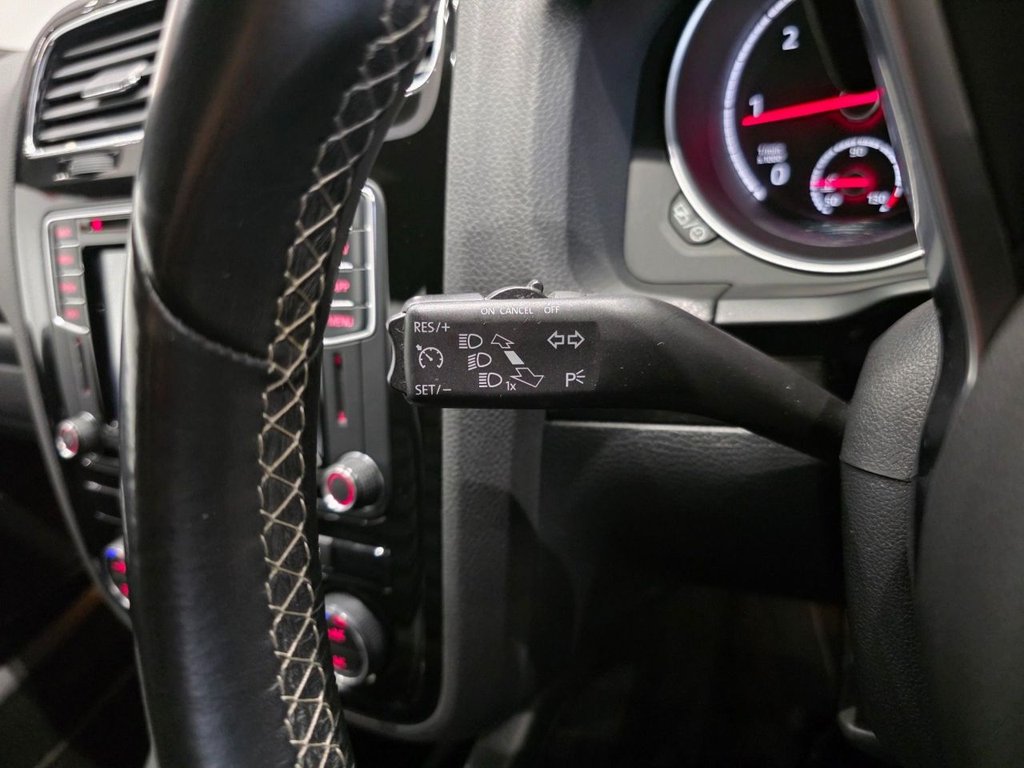 Used Volkswagen Scirocco 2017 for sale - 76962479: Photo 26