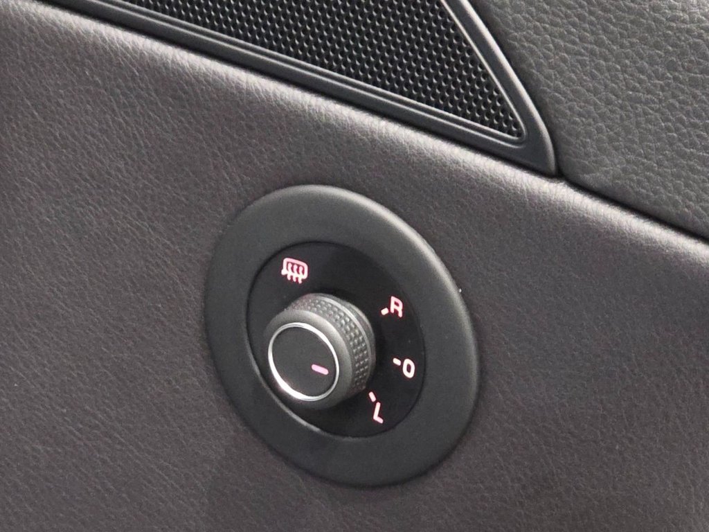 Used Volkswagen Scirocco 2017 for sale - 76962479: Photo 29