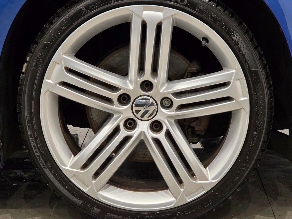 Used Volkswagen Scirocco 2017 for sale - 76962479: Photo 32