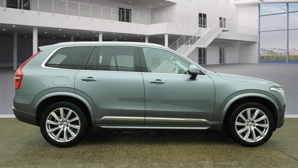 Used Volvo XC90 2017 for sale - 77697922: Photo 2