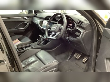 Used Audi Q3 2020 for sale - 75937484: Photo