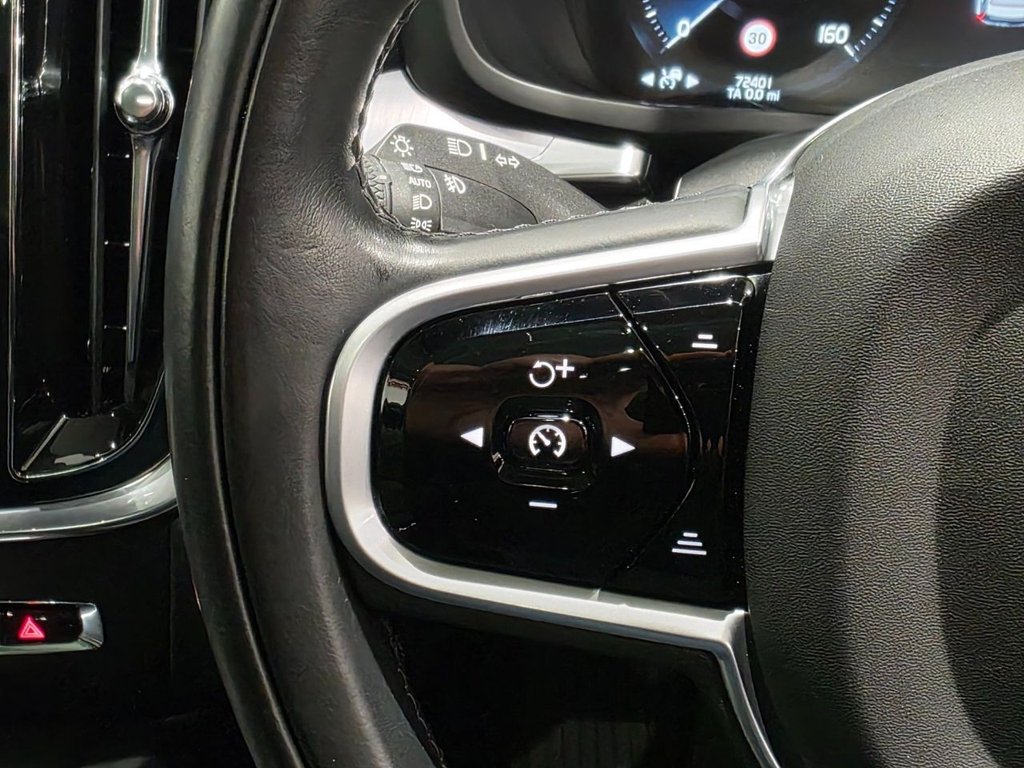 Used Volvo V60 2018 for sale - 76632512: Photo 26